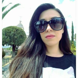 Meet your Posher, Jasmine